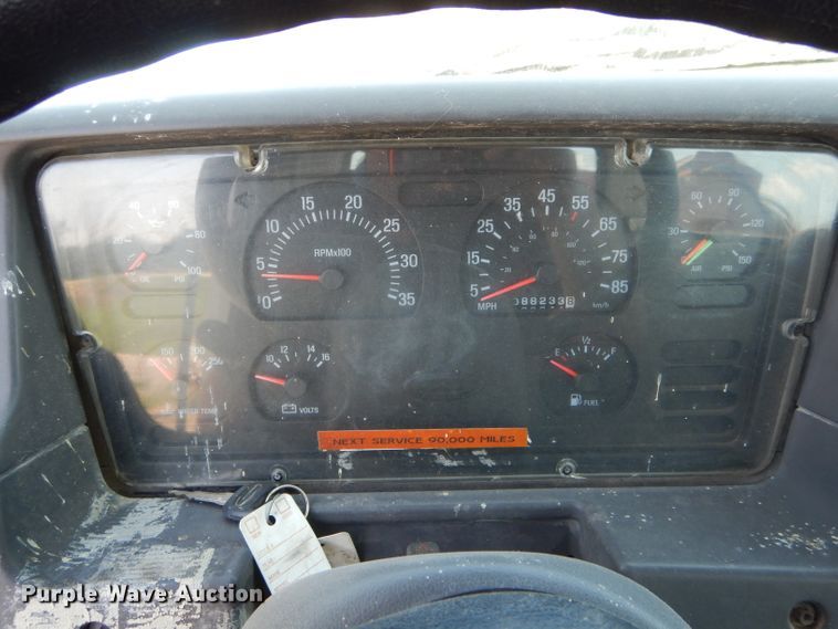 image for item DH6055 1999 Sterling L-Line sludge spreader truck