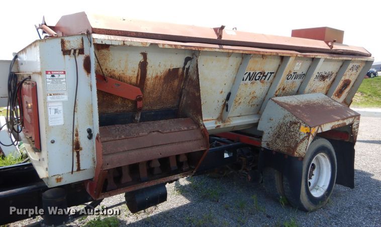 image for item DH6055 1999 Sterling L-Line sludge spreader truck