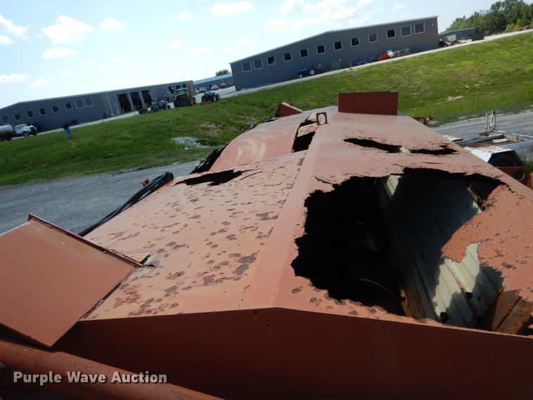 image for item DH6055 1999 Sterling L-Line sludge spreader truck