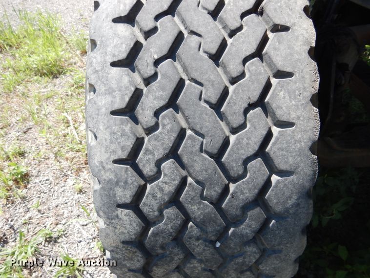 image for item DH6055 1999 Sterling L-Line sludge spreader truck