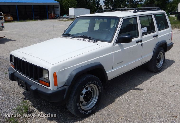 image for item DH6059 2000 Jeep Cherokee SUV
