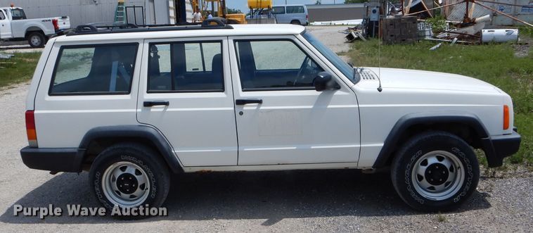 image for item DH6059 2000 Jeep Cherokee SUV