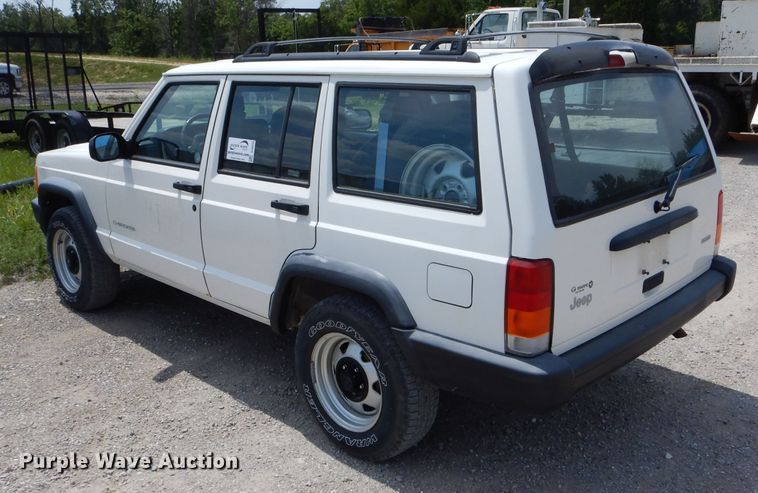 image for item DH6059 2000 Jeep Cherokee SUV