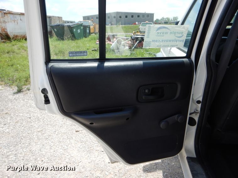 image for item DH6059 2000 Jeep Cherokee SUV