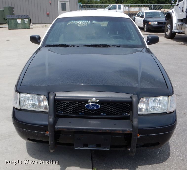 image for item DH6060 2010 Ford Crown Victoria Police Interceptor