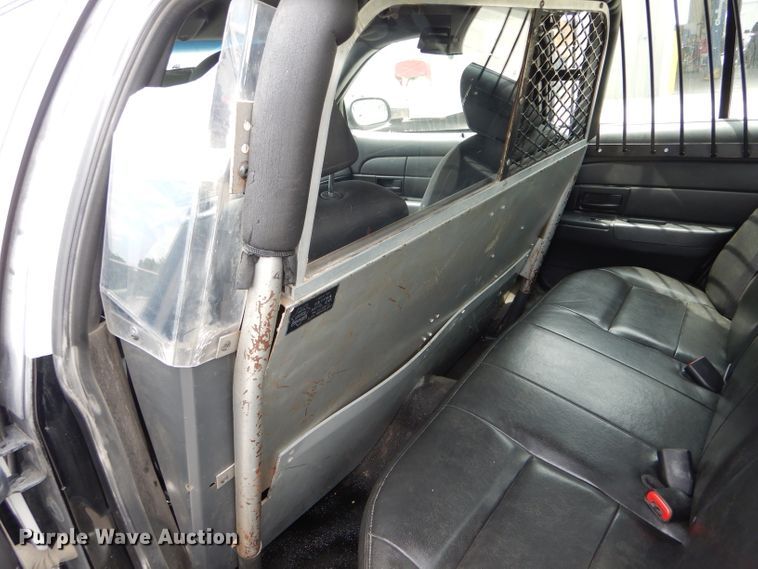 image for item DH6060 2010 Ford Crown Victoria Police Interceptor