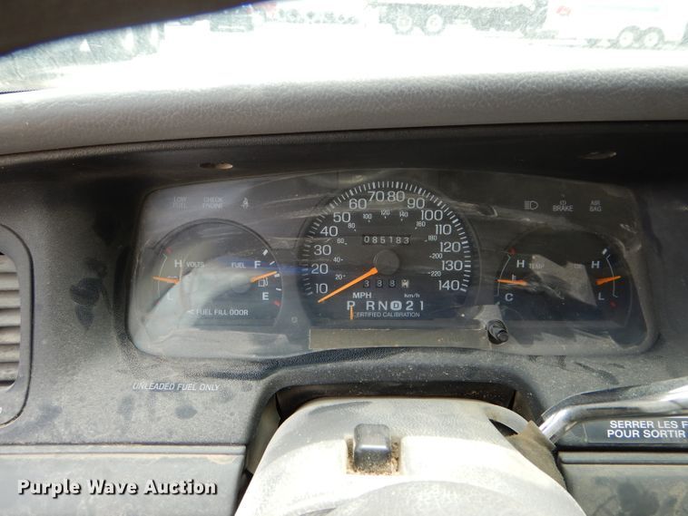 image for item DH6061 1996 Ford Crown Victoria Police Interceptor