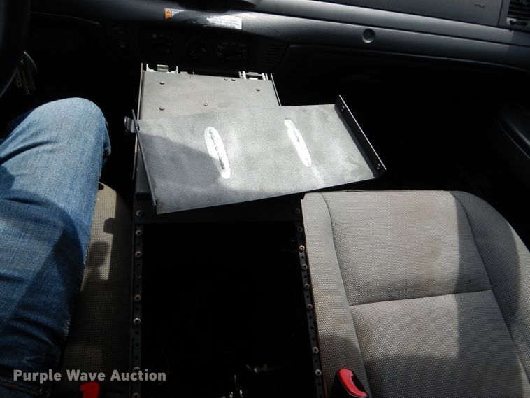 image for item DH6062 2011 Ford Crown Victoria Police Interceptor