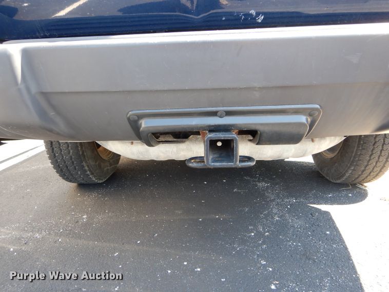 image for item DH6063 2004 Jeep Grand Cherokee Laredo SUV