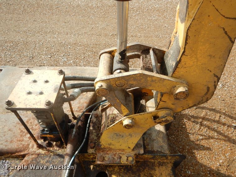 image for item DH6070 2000 New Holland TM115 MFWD tractor