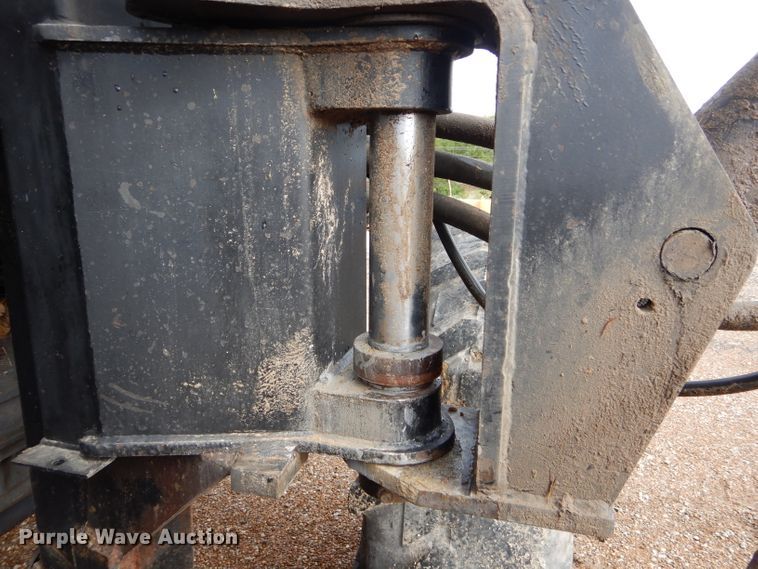 image for item DH6070 2000 New Holland TM115 MFWD tractor