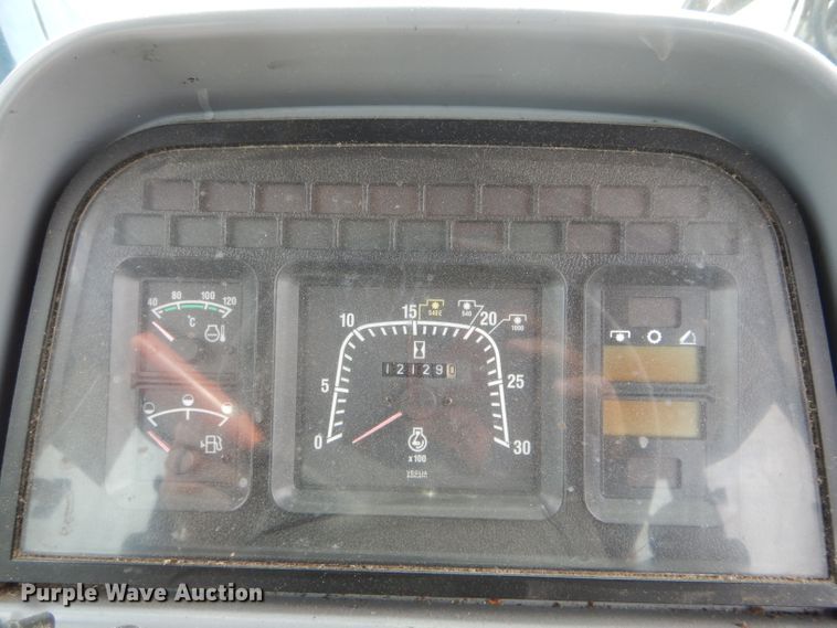 image for item DH6071 2000 New Holland TM115 MFWD tractor