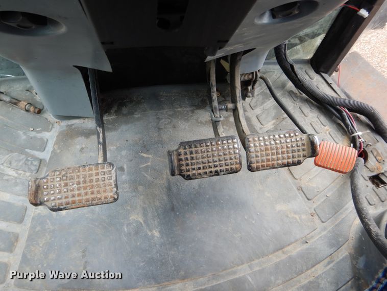 image for item DH6071 2000 New Holland TM115 MFWD tractor