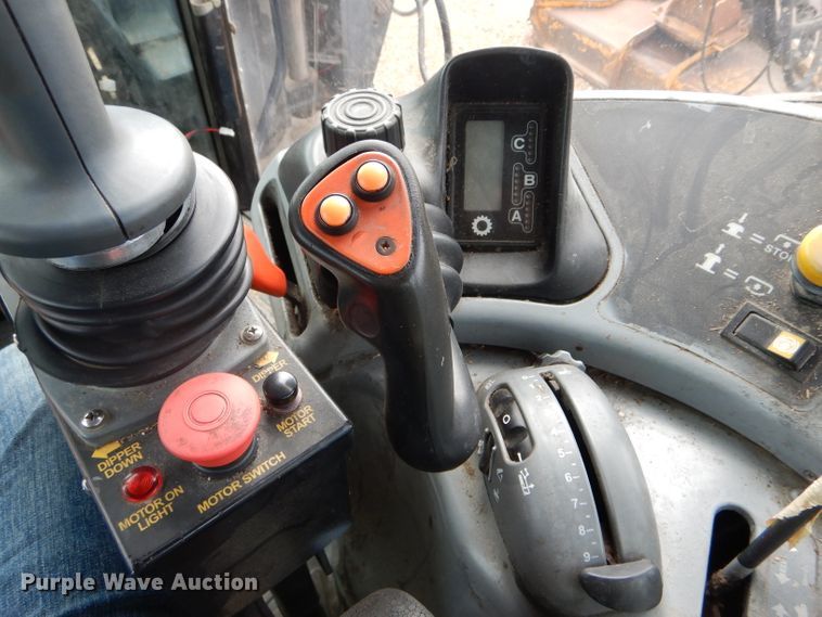 image for item DH6071 2000 New Holland TM115 MFWD tractor