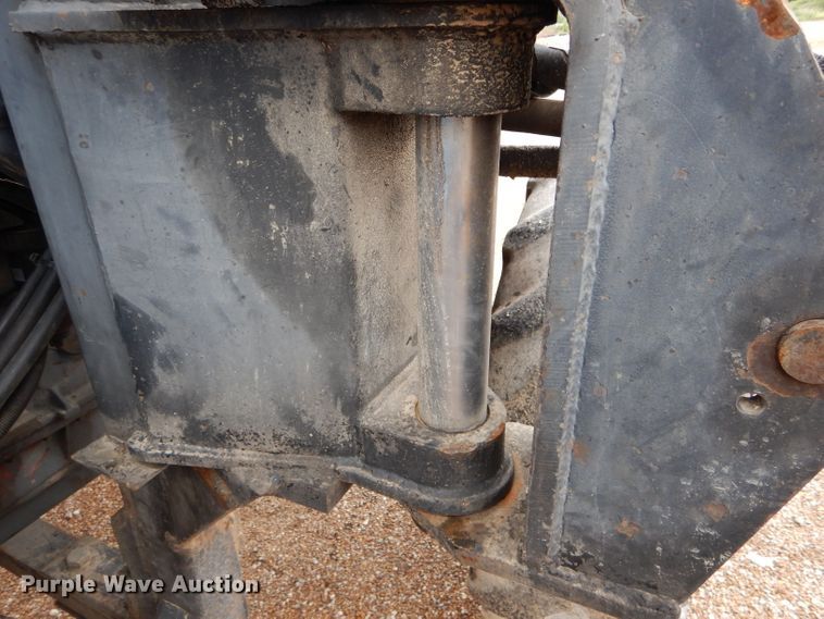 image for item DH6071 2000 New Holland TM115 MFWD tractor