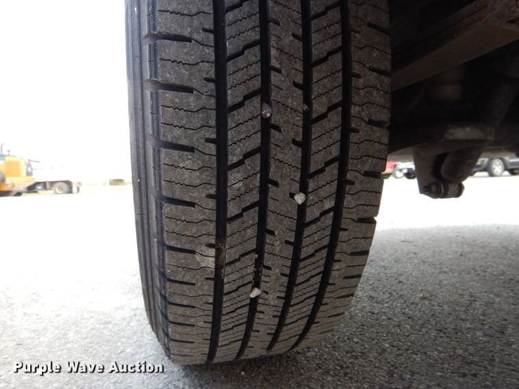 image for item DH6073 2009 Chevrolet Express 1500 van