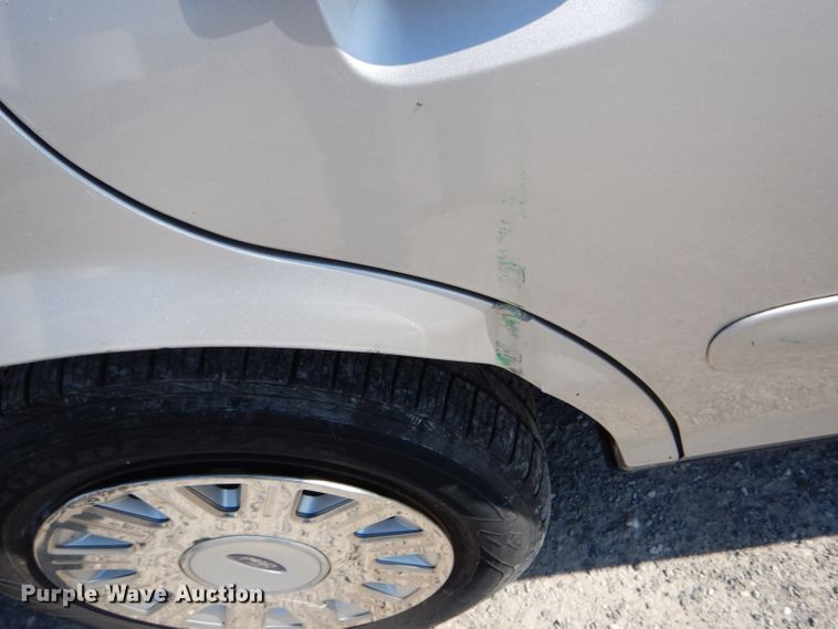 image for item DI0597 2004 Ford Crown Victoria Police Interceptor