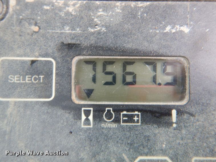 image for item DI2280 2004 John Deere 310SG backhoe