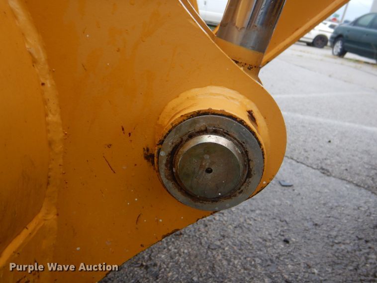 image for item DI2280 2004 John Deere 310SG backhoe