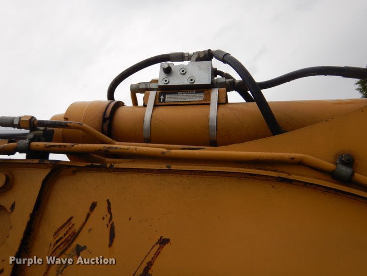 image for item DI2280 2004 John Deere 310SG backhoe