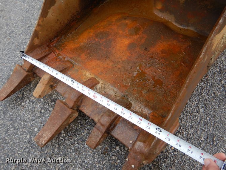 image for item DI2280 2004 John Deere 310SG backhoe