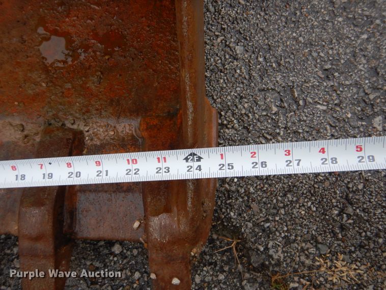 image for item DI2280 2004 John Deere 310SG backhoe