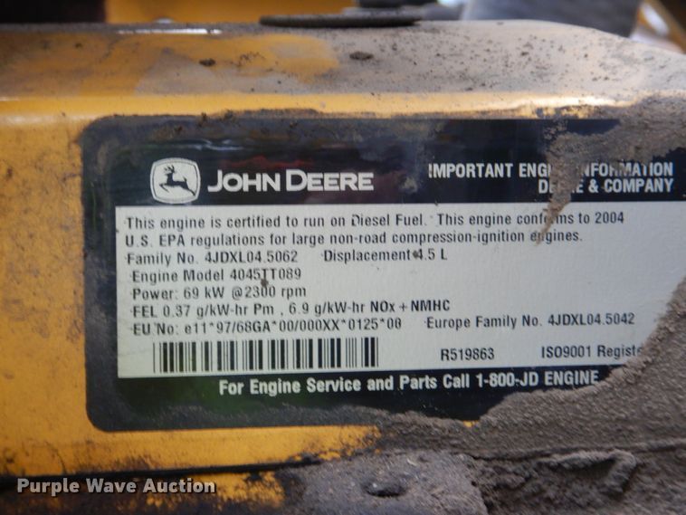 image for item DI2280 2004 John Deere 310SG backhoe