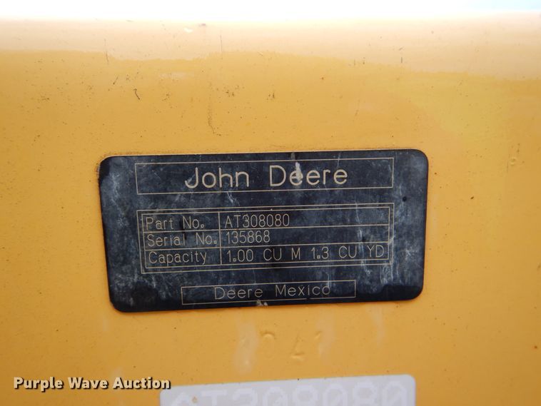 image for item DI2280 2004 John Deere 310SG backhoe