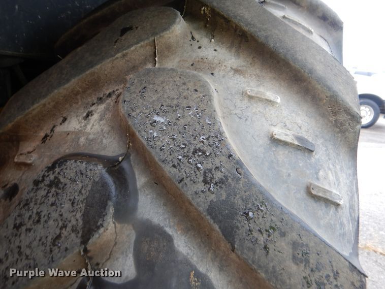 image for item DI2280 2004 John Deere 310SG backhoe