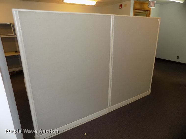 image for item DO9452 (5) sets of cubicles