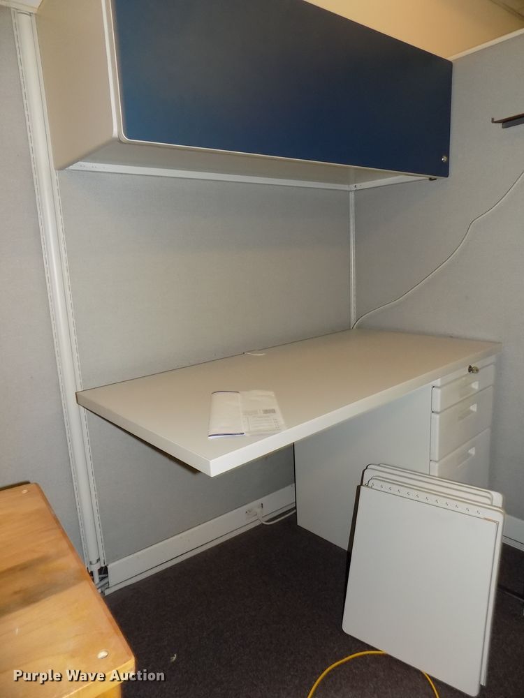 image for item DO9452 (5) sets of cubicles