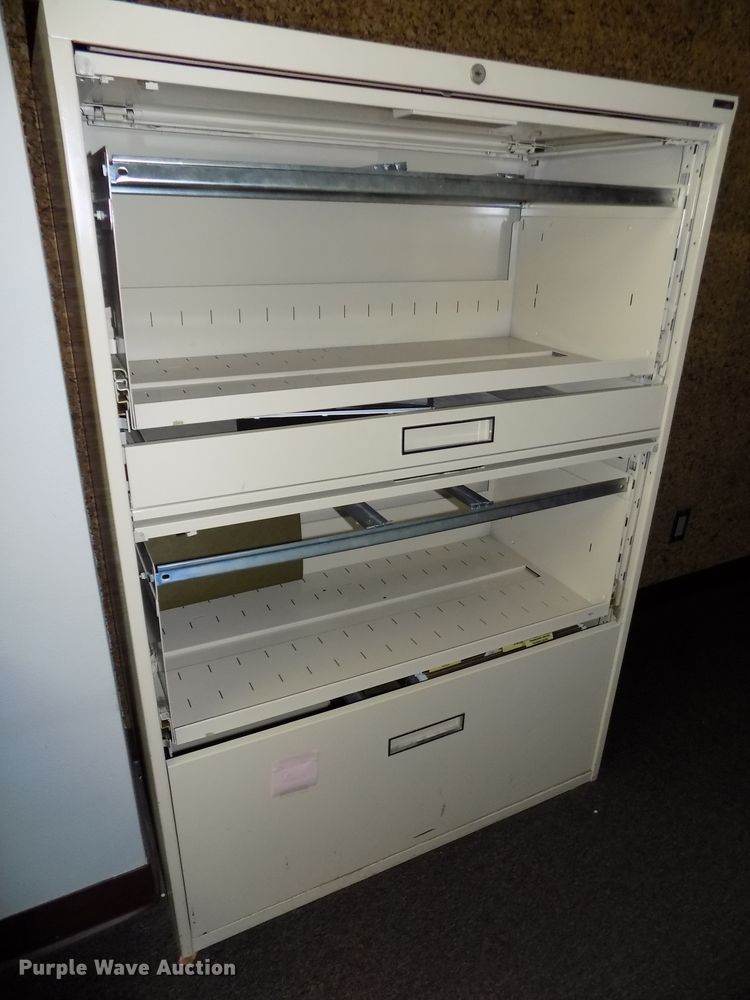 image for item DO9456 (5) file cabinets
