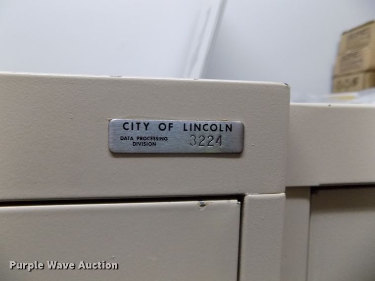 image for item DO9456 (5) file cabinets
