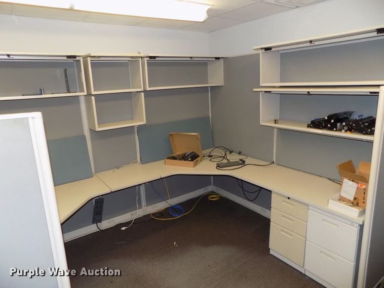 image for item DO9457 (2) set of cubicles