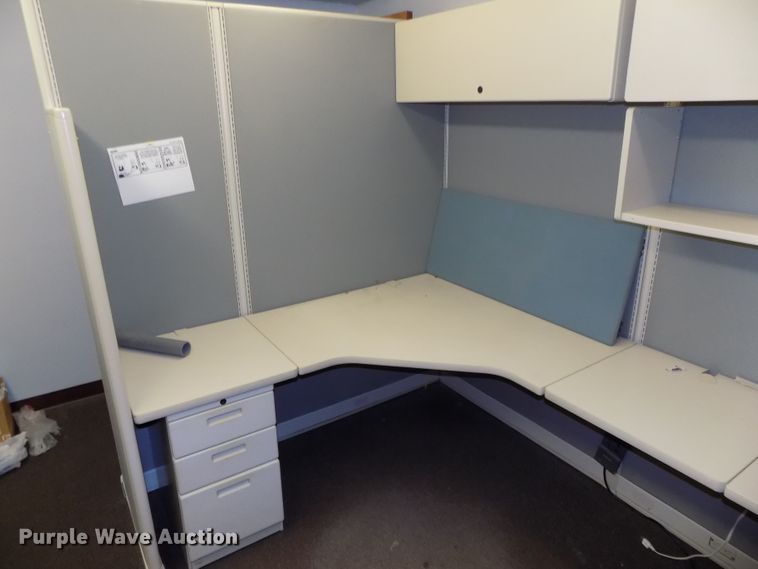 image for item DO9457 (2) set of cubicles