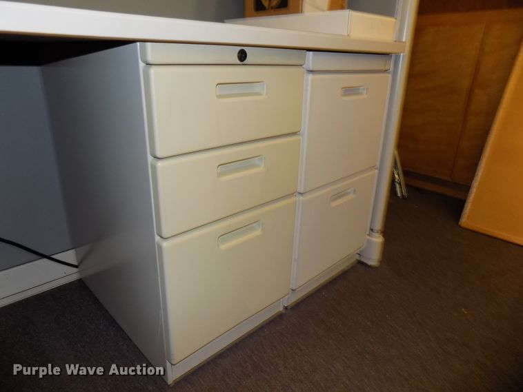 image for item DO9457 (2) set of cubicles