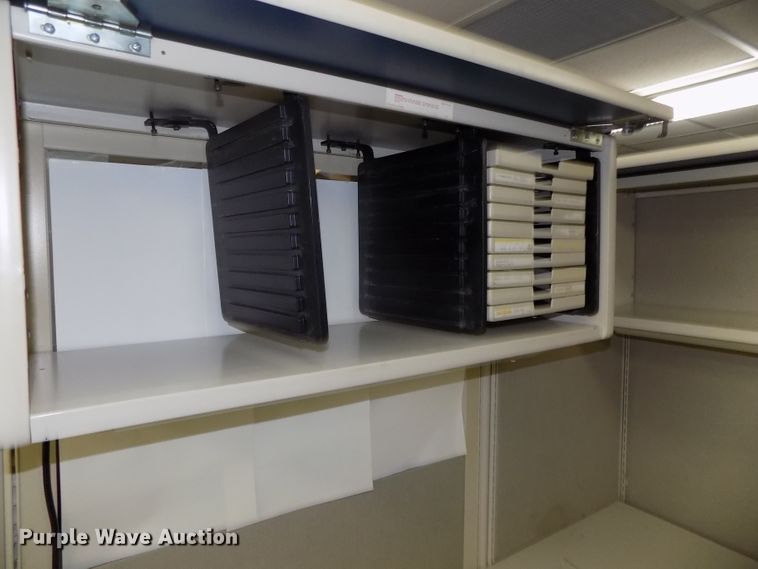 image for item DO9458 (3) sets of cubicles