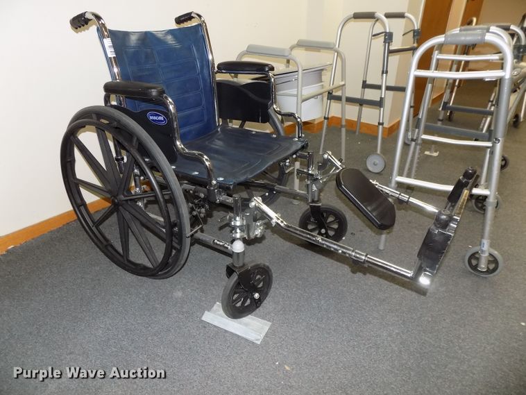 image for item DO9461 Medical equipment