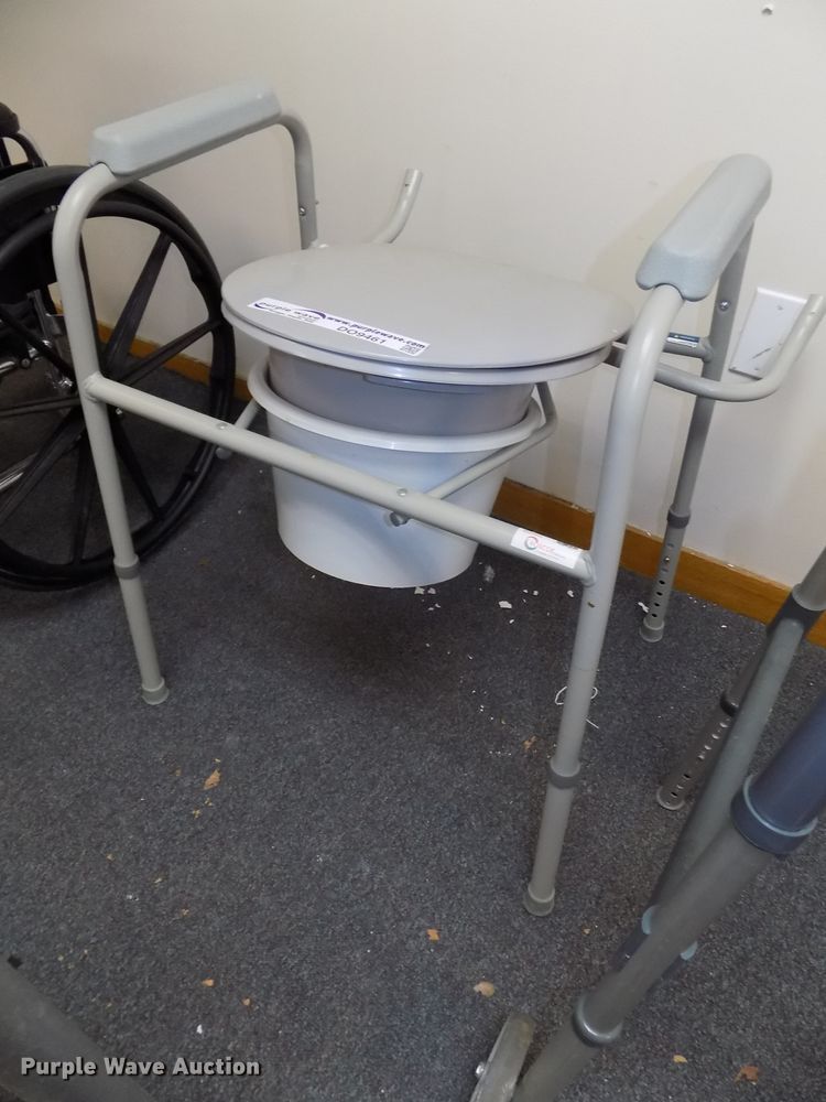 image for item DO9461 Medical equipment