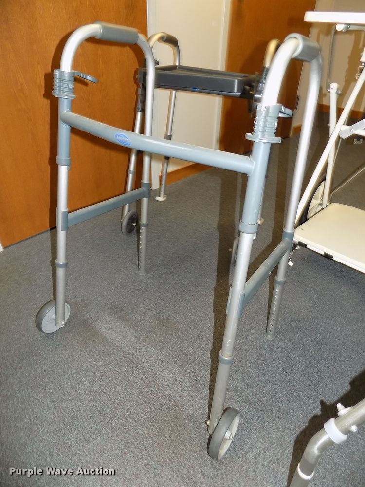 image for item DO9461 Medical equipment