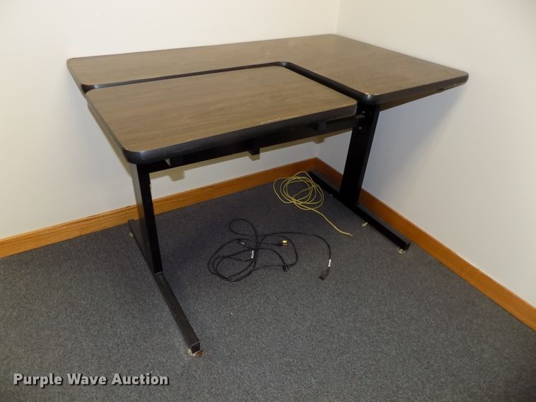 image for item DO9463 Furniture