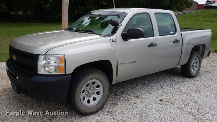 image for item DY9847 2009 Chevrolet Silverado 1500 Crew Cab pickup truck