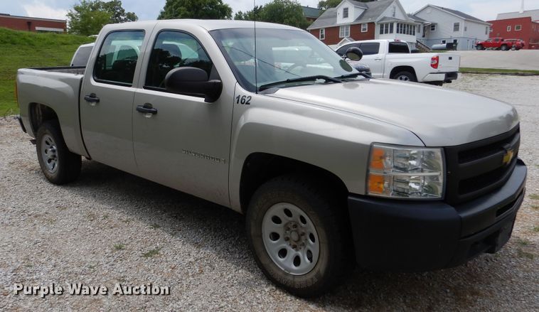 image for item DY9847 2009 Chevrolet Silverado 1500 Crew Cab pickup truck