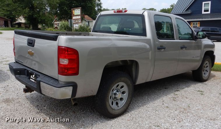 image for item DY9847 2009 Chevrolet Silverado 1500 Crew Cab pickup truck