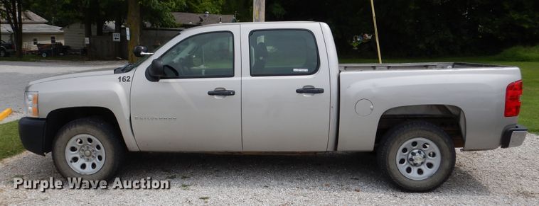 image for item DY9847 2009 Chevrolet Silverado 1500 Crew Cab pickup truck