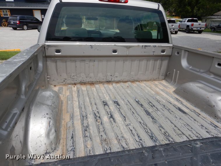 image for item DY9847 2009 Chevrolet Silverado 1500 Crew Cab pickup truck