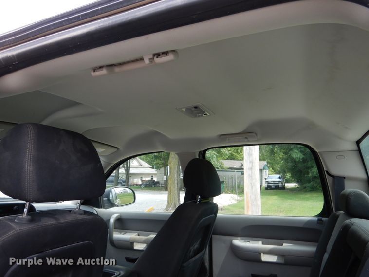 image for item DY9847 2009 Chevrolet Silverado 1500 Crew Cab pickup truck