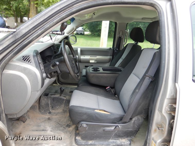 image for item DY9847 2009 Chevrolet Silverado 1500 Crew Cab pickup truck