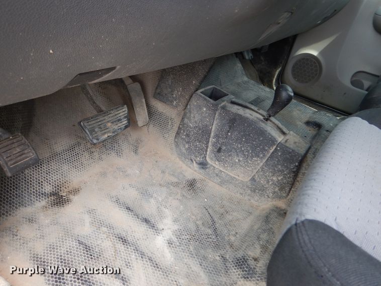 image for item DY9847 2009 Chevrolet Silverado 1500 Crew Cab pickup truck