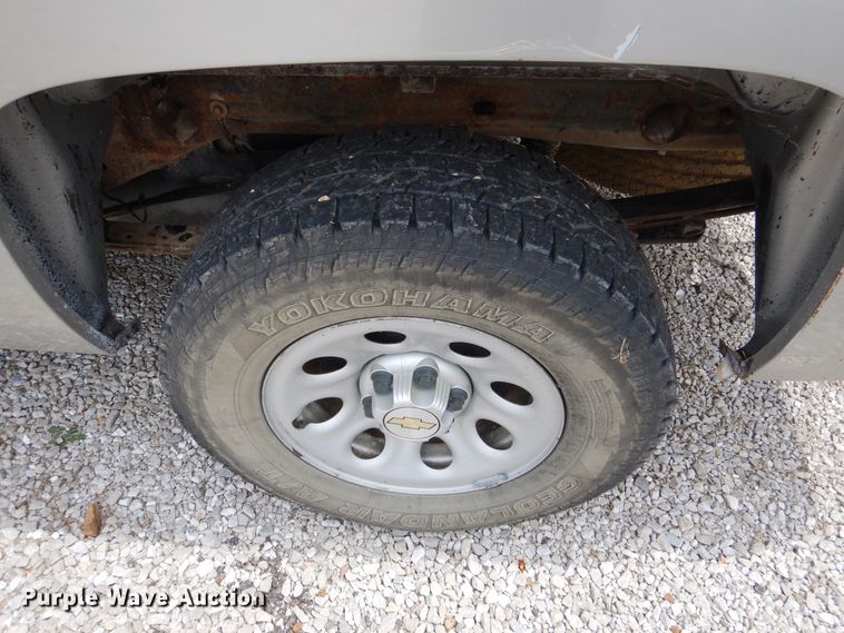 image for item DY9847 2009 Chevrolet Silverado 1500 Crew Cab pickup truck